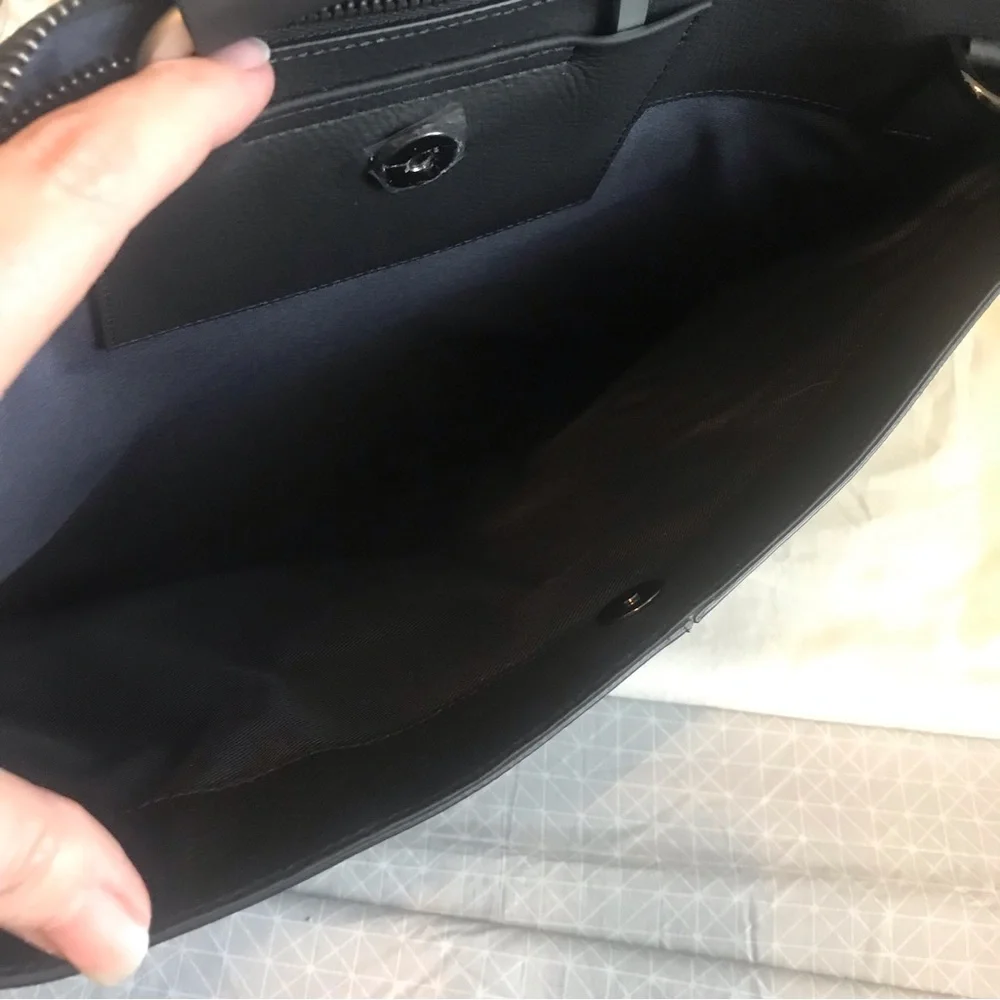 NWT Continew Airman Briefcase in‎ Black